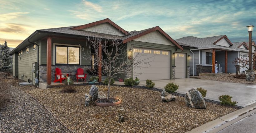 Armstrong BC Real Estate | 2444 York Avenue #8